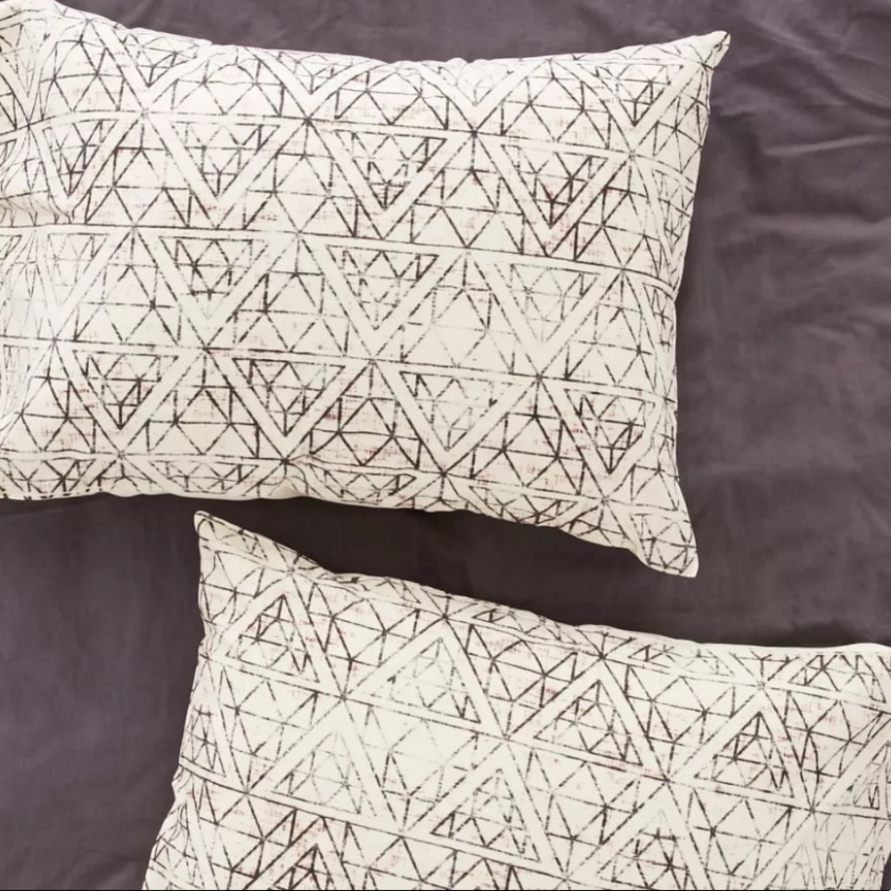 Deny Holli Zollinger Rustic Diamond Pillowcase Set
